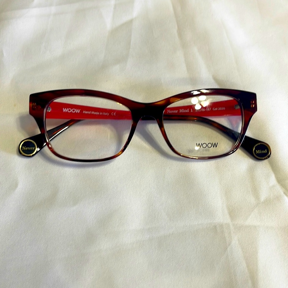 WOOW eyeglass frame in burgundy red brown color